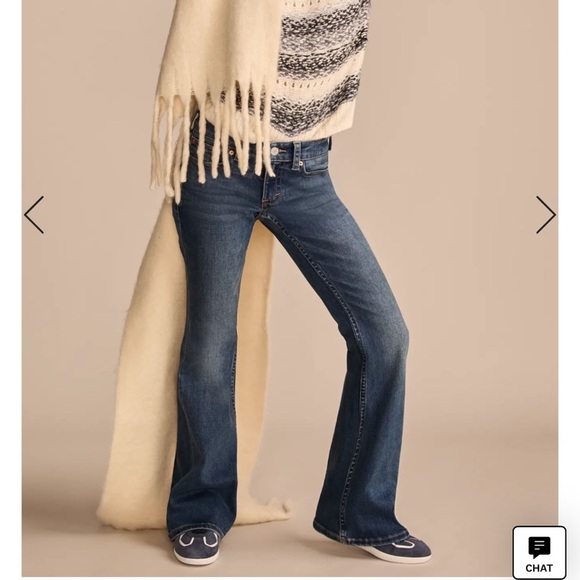 Lucky Brand Women’s Low Rise Flare Jeans Size 20/35R Medium Wash Stretch - Picture 3 of 16